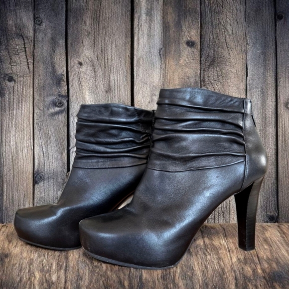 Black Leather High Heel Platform Ankle Boots Sexy Goth Witchy Vamp Dark Romantic - Picture 1 of 11